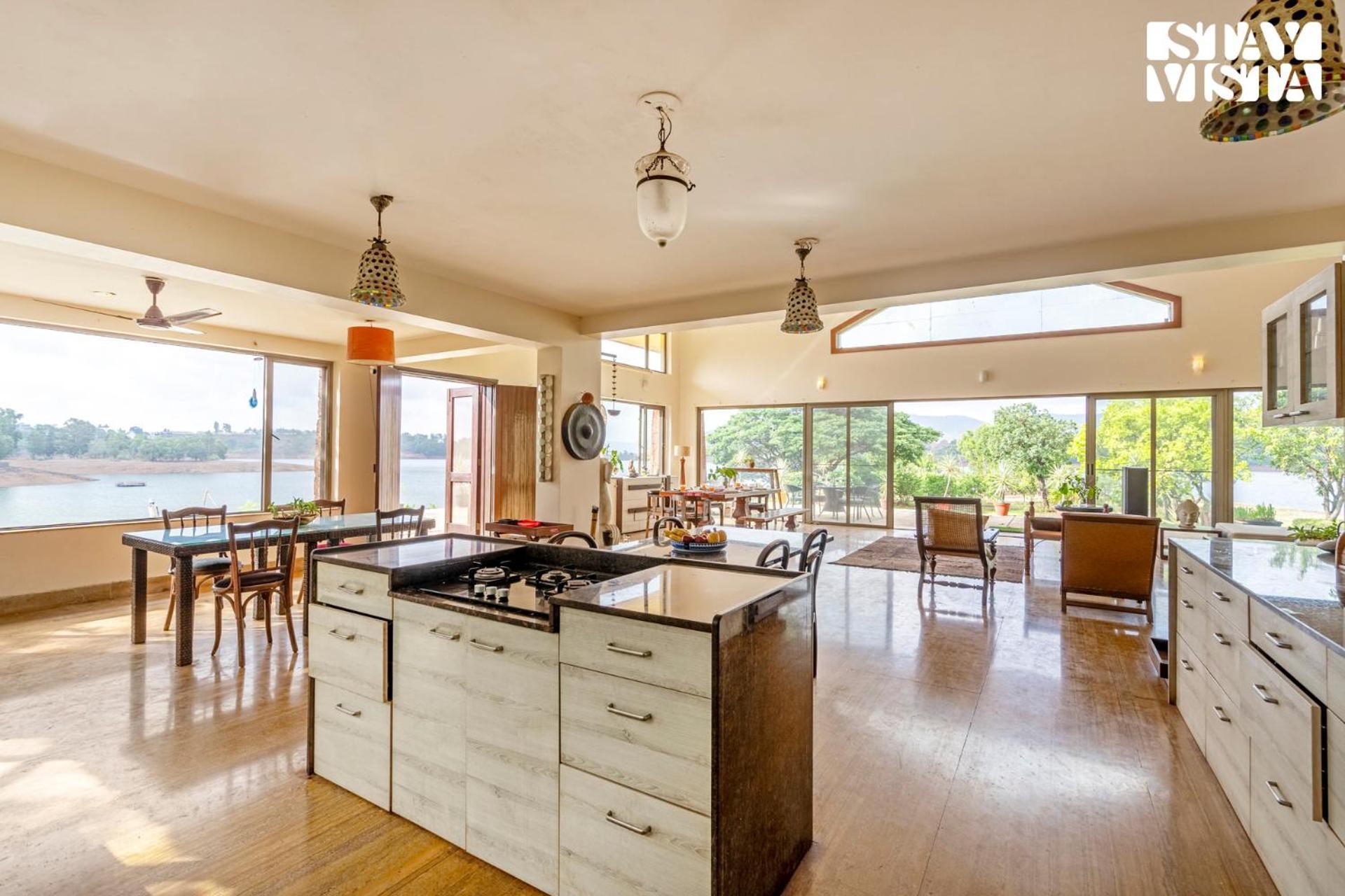 Stayvista At Three Shores With Lake View & Alfresco Dining Khamshet Екстериор снимка