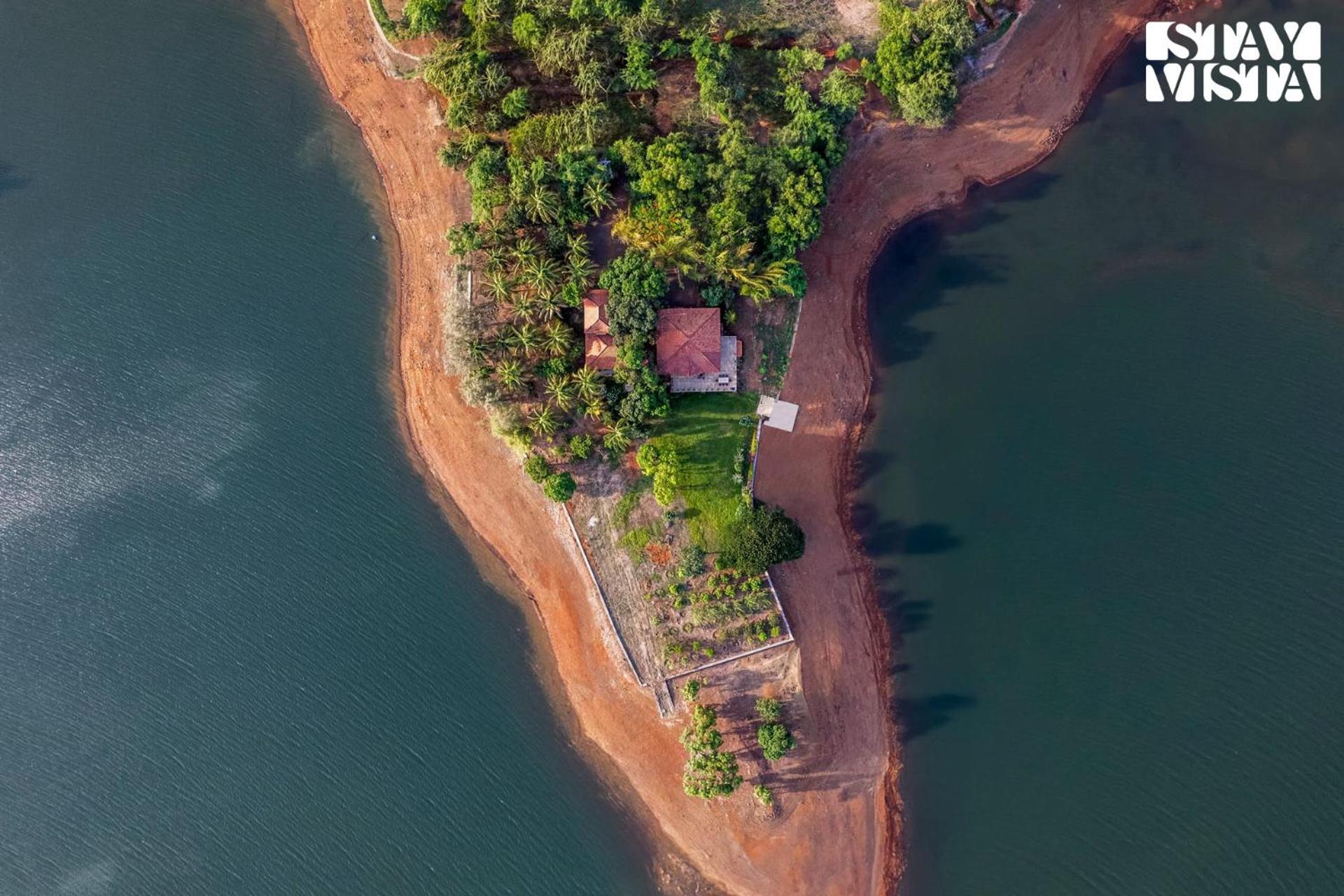 Stayvista At Three Shores With Lake View & Alfresco Dining Khamshet Екстериор снимка